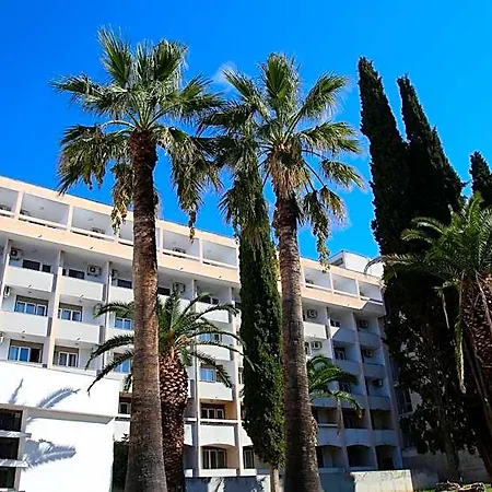 Zagreb 2* Split